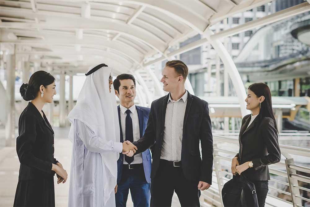 How to Start a Profitable Business in the UAE: A Step-by-Step Guide